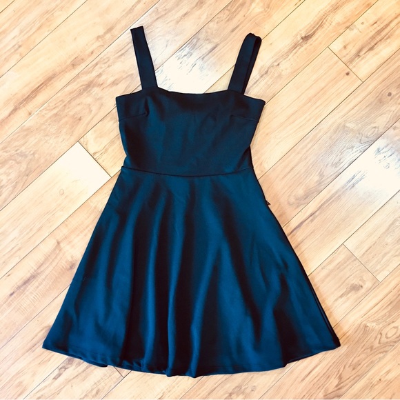 Black bow sleeveless spaghetti strap cocktail prom dress summer date nig… - Picture 2 of 5